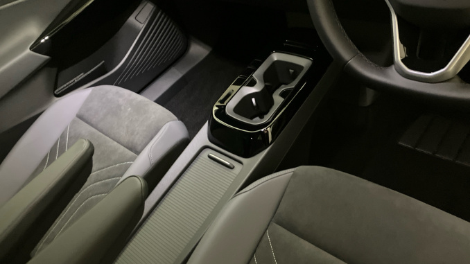 Volkswagen ID.4 210kW Match Pro 79kWh 5dr Auto Electric Estate - Image 14